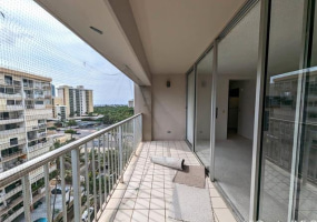 430 Keoniana Street,Honolulu,Hawaii,96815,2 Bedrooms Bedrooms,1 BathroomBathrooms,Condo/Townhouse,Keoniana,6,17997028