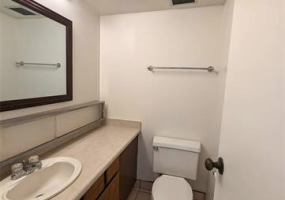 430 Keoniana Street,Honolulu,Hawaii,96815,2 Bedrooms Bedrooms,1 BathroomBathrooms,Condo/Townhouse,Keoniana,6,17997028