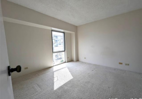 430 Keoniana Street,Honolulu,Hawaii,96815,2 Bedrooms Bedrooms,1 BathroomBathrooms,Condo/Townhouse,Keoniana,6,17997028