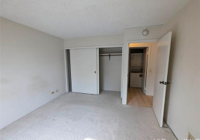 430 Keoniana Street,Honolulu,Hawaii,96815,2 Bedrooms Bedrooms,1 BathroomBathrooms,Condo/Townhouse,Keoniana,6,17997028