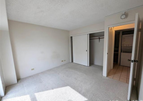 430 Keoniana Street,Honolulu,Hawaii,96815,2 Bedrooms Bedrooms,1 BathroomBathrooms,Condo/Townhouse,Keoniana,6,17997028