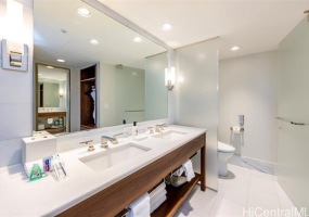 2139 Kuhio Avenue,Honolulu,Hawaii,96815,2 Bedrooms Bedrooms,2 BathroomsBathrooms,Condo/Townhouse,Kuhio,32,17997684