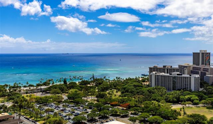 2139 Kuhio Avenue,Honolulu,Hawaii,96815,2 Bedrooms Bedrooms,2 BathroomsBathrooms,Condo/Townhouse,Kuhio,32,17997684