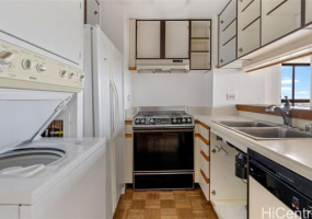 5333 Likini Street,Honolulu,Hawaii,96818,2 Bedrooms Bedrooms,2 BathroomsBathrooms,Condo/Townhouse,Likini,26,17998505