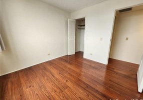 1114 Punahou Street,Honolulu,Hawaii,96826,3 ベッドルーム ベッドルーム,2 バスルームバスルーム,コンド / タウンハウス,Punahou,15,17998728