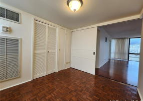 1114 Punahou Street,Honolulu,Hawaii,96826,3 ベッドルーム ベッドルーム,2 バスルームバスルーム,コンド / タウンハウス,Punahou,15,17998728