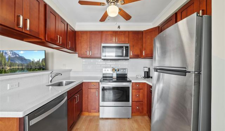 2916 Date Street,Honolulu,Hawaii,96816,1 Bedroom Bedrooms,1 BathroomBathrooms,Condo/Townhouse,Date,9,18000896