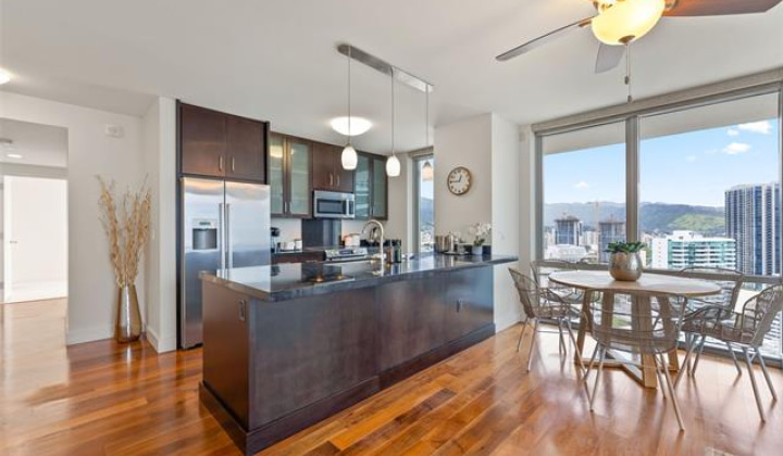 1189 Waimanu Street,Honolulu,Hawaii,96814,3 ベッドルーム ベッドルーム,2 バスルームバスルーム,コンド / タウンハウス,Waimanu,30,18001730