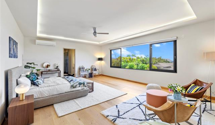 606 Hakaka Place,Honolulu,Hawaii,96816,6 ベッドルーム ベッドルーム,6 バスルームバスルーム,一戸建て,Hakaka,18002426