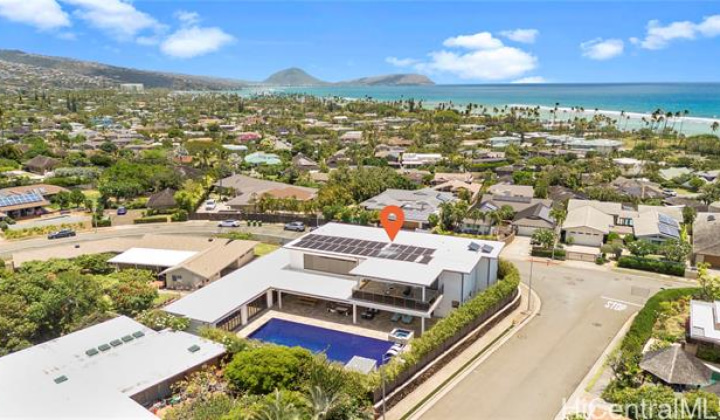606 Hakaka Place,Honolulu,Hawaii,96816,6 ベッドルーム ベッドルーム,6 バスルームバスルーム,一戸建て,Hakaka,18002426