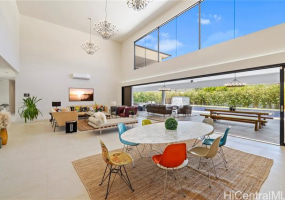 606 Hakaka Place,Honolulu,Hawaii,96816,6 ベッドルーム ベッドルーム,6 バスルームバスルーム,一戸建て,Hakaka,18002426
