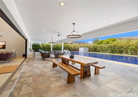 606 Hakaka Place,Honolulu,Hawaii,96816,6 ベッドルーム ベッドルーム,6 バスルームバスルーム,一戸建て,Hakaka,18002426