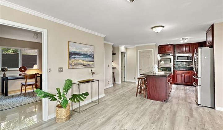 2640 Peter Street,Honolulu,Hawaii,96816,6 Bedrooms Bedrooms,5 BathroomsBathrooms,Single family,Peter,18002681