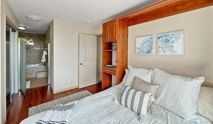 2640 Peter Street,Honolulu,Hawaii,96816,6 Bedrooms Bedrooms,5 BathroomsBathrooms,Single family,Peter,18002681