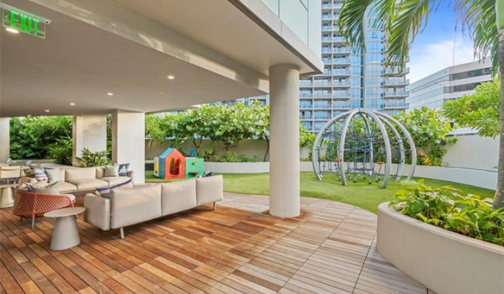 1388 Kapiolani Boulevard,Honolulu,Hawaii,96814,2 ベッドルーム ベッドルーム,2 バスルームバスルーム,コンド / タウンハウス,Kapiolani,33,19197994