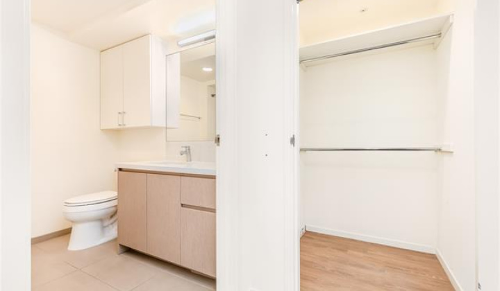 1631 Kapiolani Boulevard,Honolulu,Hawaii,96814,1 Bedroom Bedrooms,1 BathroomBathrooms,Condo/Townhouse,Kapiolani,13,18006098