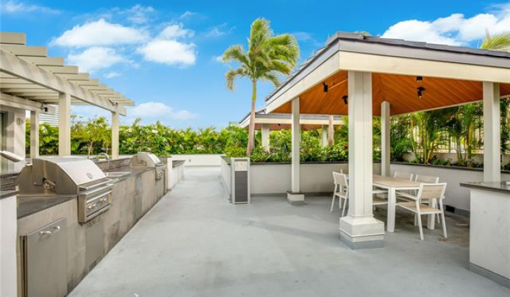 1631 Kapiolani Boulevard,Honolulu,Hawaii,96814,1 Bedroom Bedrooms,1 BathroomBathrooms,Condo/Townhouse,Kapiolani,13,18006098
