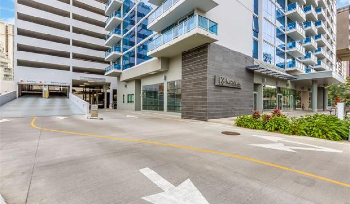 1631 Kapiolani Boulevard,Honolulu,Hawaii,96814,1 Bedroom Bedrooms,1 BathroomBathrooms,Condo/Townhouse,Kapiolani,13,18006098