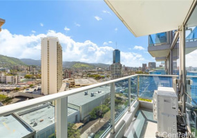 1631 Kapiolani Boulevard,Honolulu,Hawaii,96814,1 Bedroom Bedrooms,1 BathroomBathrooms,Condo/Townhouse,Kapiolani,13,18006098