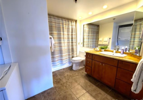 581 Kamoku Street,Honolulu,Hawaii,96826,1 ベッドルーム ベッドルーム,1 バスルームバスルーム,コンド / タウンハウス,Kamoku,5,18006255