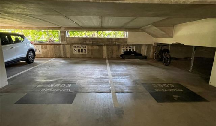 2240 Kuhio Avenue,Honolulu,Hawaii,96815,3 ベッドルーム ベッドルーム,3 バスルームバスルーム,コンド / タウンハウス,Kuhio,38,18475658