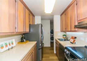 920 Ward Avenue,Honolulu,Hawaii,96814,2 Bedrooms Bedrooms,2 BathroomsBathrooms,Condo/Townhouse,Ward,4,18008507