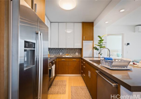 600 Ala Moana Boulevard,Honolulu,Hawaii,96813,2 ベッドルーム ベッドルーム,2 バスルームバスルーム,コンド / タウンハウス,Ala Moana,14,18010534