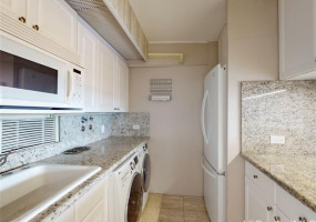 2333 Kapiolani Boulevard,Honolulu,Hawaii,96826,2 Bedrooms Bedrooms,2 BathroomsBathrooms,Condo/Townhouse,Kapiolani,22,18010669