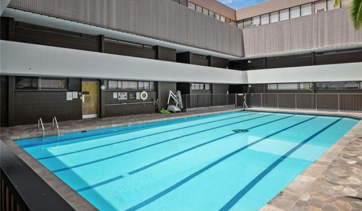 1088 Bishop Street,Honolulu,Hawaii,96813,1 Bedroom Bedrooms,1 BathroomBathrooms,Condo/Townhouse,Bishop,13,18011026