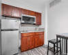 1088 Bishop Street,Honolulu,Hawaii,96813,1 Bedroom Bedrooms,1 BathroomBathrooms,Condo/Townhouse,Bishop,13,18011026