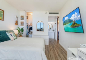 700 Richards Street,Honolulu,Hawaii,96813,2 Bedrooms Bedrooms,2 BathroomsBathrooms,Condo/Townhouse,Richards,11,18011068