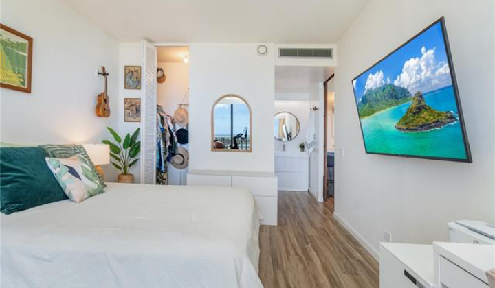 700 Richards Street,Honolulu,Hawaii,96813,2 Bedrooms Bedrooms,2 BathroomsBathrooms,Condo/Townhouse,Richards,11,18011068
