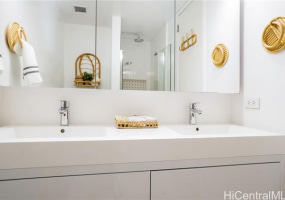 700 Richards Street,Honolulu,Hawaii,96813,2 Bedrooms Bedrooms,2 BathroomsBathrooms,Condo/Townhouse,Richards,11,18011068