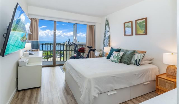 700 Richards Street,Honolulu,Hawaii,96813,2 Bedrooms Bedrooms,2 BathroomsBathrooms,Condo/Townhouse,Richards,11,18011068