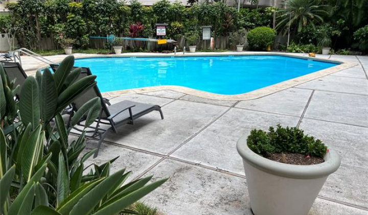 425 Ena Road,Honolulu,Hawaii,96815,1 ベッドルーム ベッドルーム,1 バスルームバスルーム,コンド / タウンハウス,Ena,8,18482612