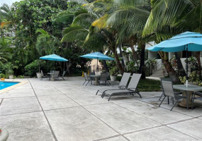 425 Ena Road,Honolulu,Hawaii,96815,1 ベッドルーム ベッドルーム,1 バスルームバスルーム,コンド / タウンハウス,Ena,8,18482612