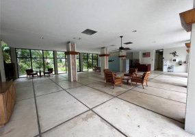 425 Ena Road,Honolulu,Hawaii,96815,1 ベッドルーム ベッドルーム,1 バスルームバスルーム,コンド / タウンハウス,Ena,8,18482612