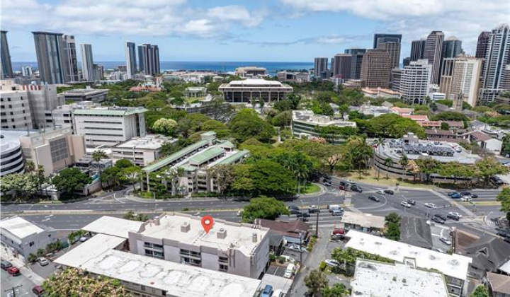 1555 Kapiolani Boulevard,Honolulu,Hawaii,96814,2 Bedrooms Bedrooms,2 BathroomsBathrooms,Condo/Townhouse,Kapiolani,8,17631361