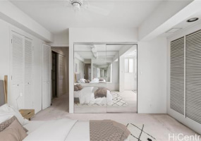 3015 Kalakaua Avenue,Honolulu,Hawaii,96815,2 Bedrooms Bedrooms,2 BathroomsBathrooms,Condo/Townhouse,Kalakaua,3,18015360