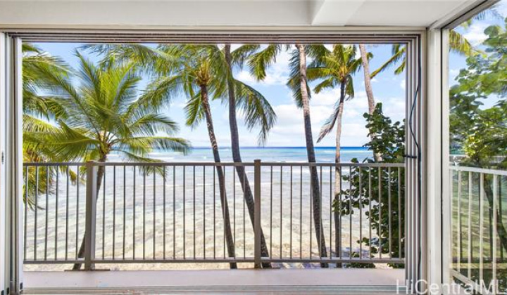 3015 Kalakaua Avenue,Honolulu,Hawaii,96815,2 Bedrooms Bedrooms,2 BathroomsBathrooms,Condo/Townhouse,Kalakaua,3,18015360