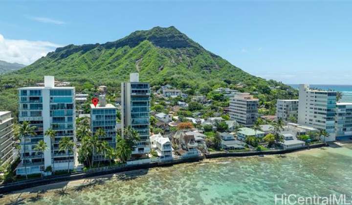 3015 Kalakaua Avenue,Honolulu,Hawaii,96815,2 Bedrooms Bedrooms,2 BathroomsBathrooms,Condo/Townhouse,Kalakaua,3,18015360