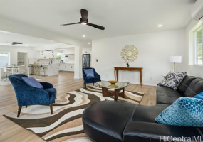 370 Hind Drive,Honolulu,Hawaii,96821,3 Bedrooms Bedrooms,2 BathroomsBathrooms,Single family,Hind,18015361