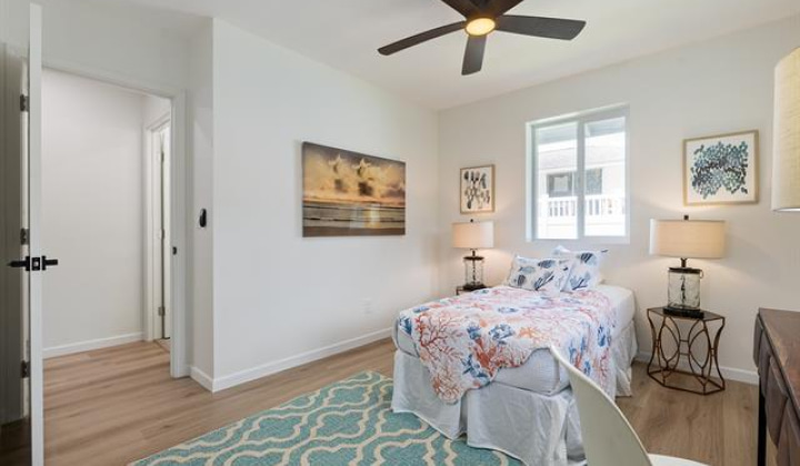 370 Hind Drive,Honolulu,Hawaii,96821,3 Bedrooms Bedrooms,2 BathroomsBathrooms,Single family,Hind,18015361