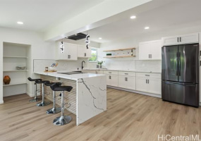370 Hind Drive,Honolulu,Hawaii,96821,3 Bedrooms Bedrooms,2 BathroomsBathrooms,Single family,Hind,18015361