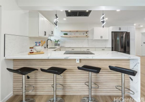 370 Hind Drive,Honolulu,Hawaii,96821,3 Bedrooms Bedrooms,2 BathroomsBathrooms,Single family,Hind,18015361
