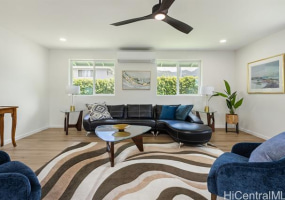 370 Hind Drive,Honolulu,Hawaii,96821,3 Bedrooms Bedrooms,2 BathroomsBathrooms,Single family,Hind,18015361