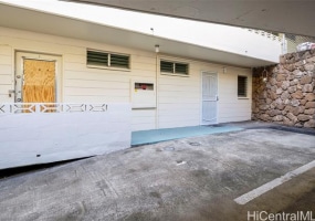 1002-A Prospect Street,Honolulu,Hawaii,96822,1 Bedroom Bedrooms,1 BathroomBathrooms,Condo/Townhouse,Prospect,1,17634403