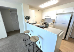 1448 Young Street,Honolulu,Hawaii,96814,2 Bedrooms Bedrooms,1 BathroomBathrooms,Condo/Townhouse,Young,14,18017878