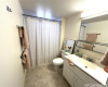 1448 Young Street,Honolulu,Hawaii,96814,2 Bedrooms Bedrooms,1 BathroomBathrooms,Condo/Townhouse,Young,14,18017878