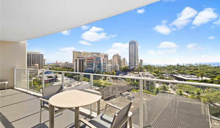 383 Kalaimoku Street,Honolulu,Hawaii,96815,1 ベッドルーム ベッドルーム,1 バスルームバスルーム,コンド / タウンハウス,Kalaimoku,11,18017887